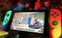 console de videogame portátil para ilustrar os modelos Zeenix e Steam Deck